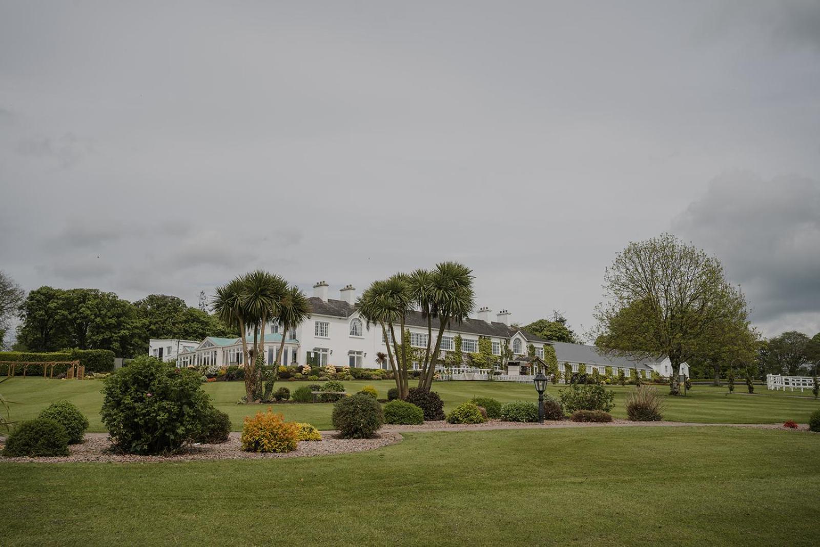Crover House Hotel & Golf Club Mountnugent Exteriér fotografie