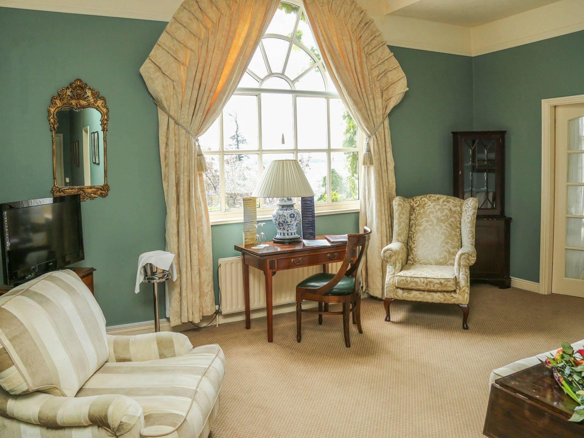 Crover House Hotel & Golf Club Mountnugent Exteriér fotografie